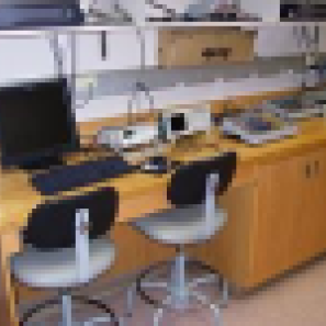 communications lab in department of engineering science