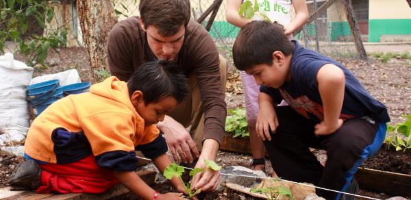 Volunteer doing a project in Mexico