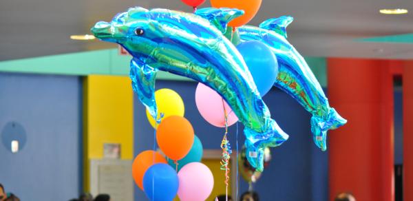 CSI Dolphin shaped balloons