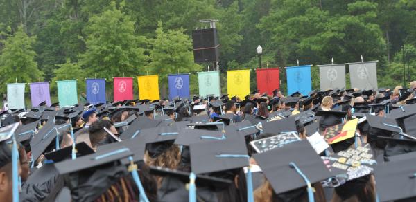 CSI Commencement banners